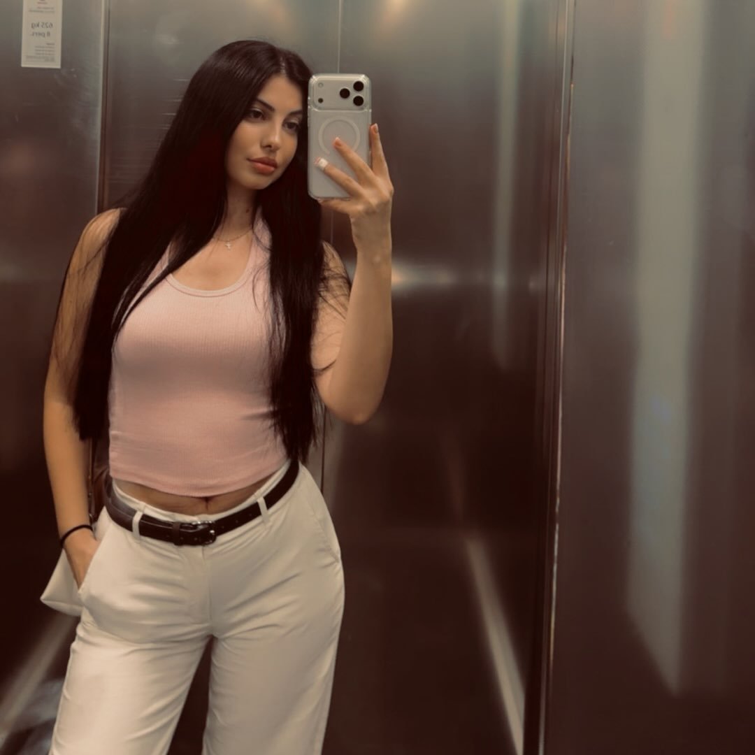 Instagram Profilbild von marina.shabaniii