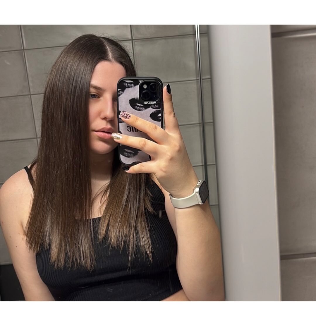 Instagram Profilbild von _tthmelinda