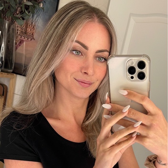 Instagram Profilbild von alinakpn_