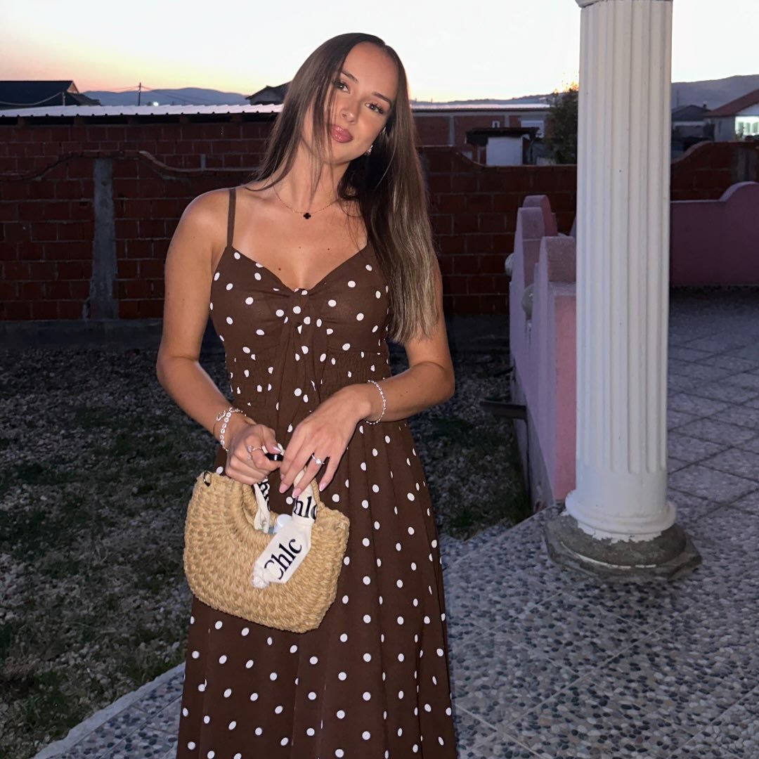 Instagram Profilbild von e.mjkvic