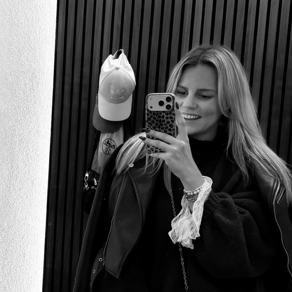 Instagram Profilbild von annaniedermayr