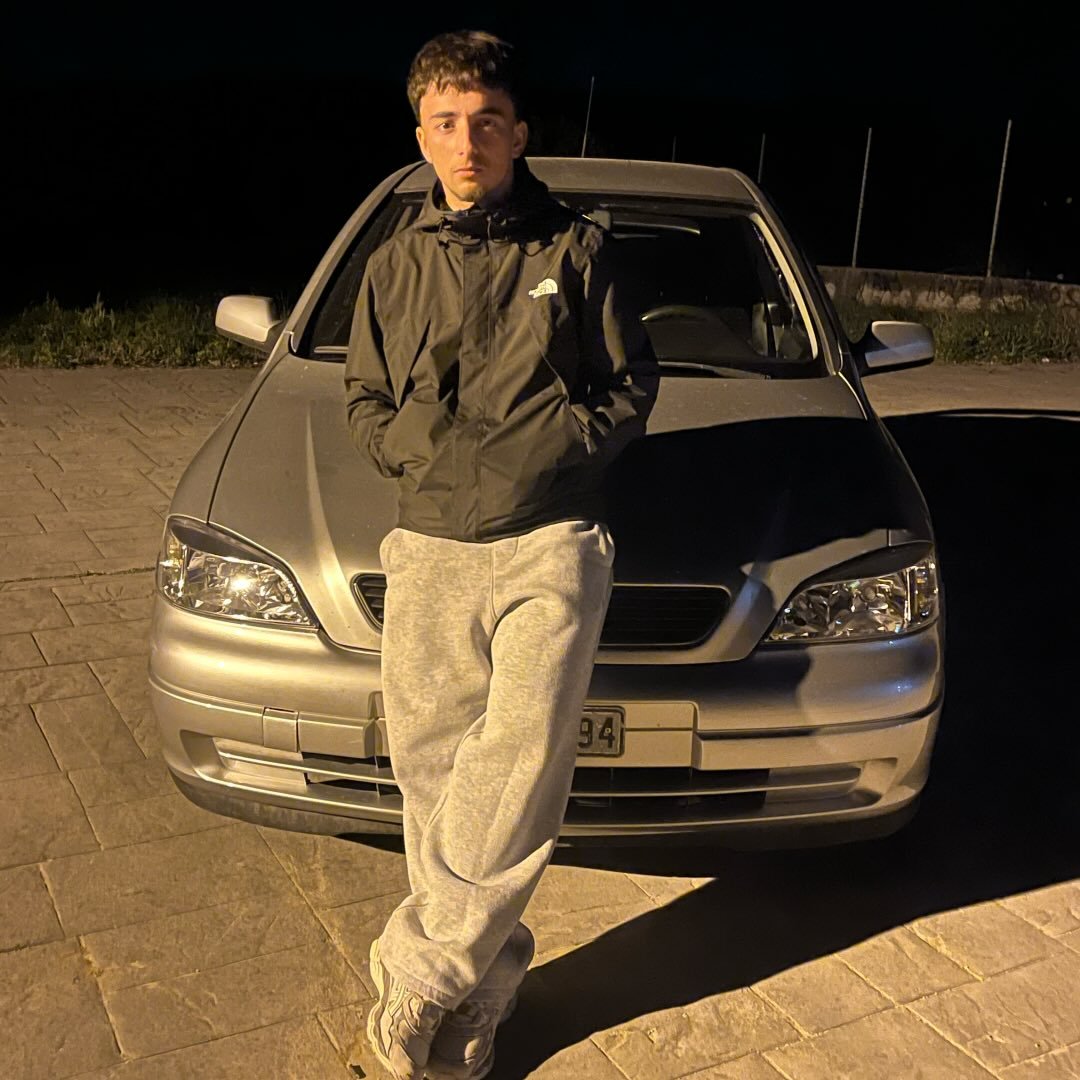 Instagram Profilbild von _.piatopoulos._