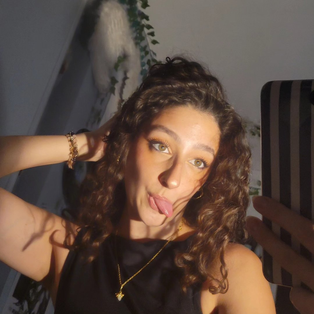 Instagram Profilbild von jhalllucine