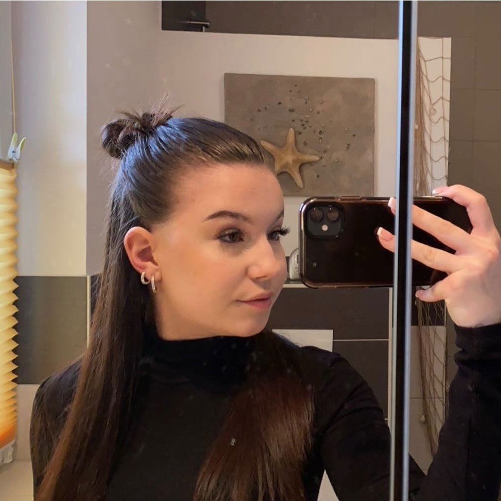 Instagram Profilbild von herminestrosny
