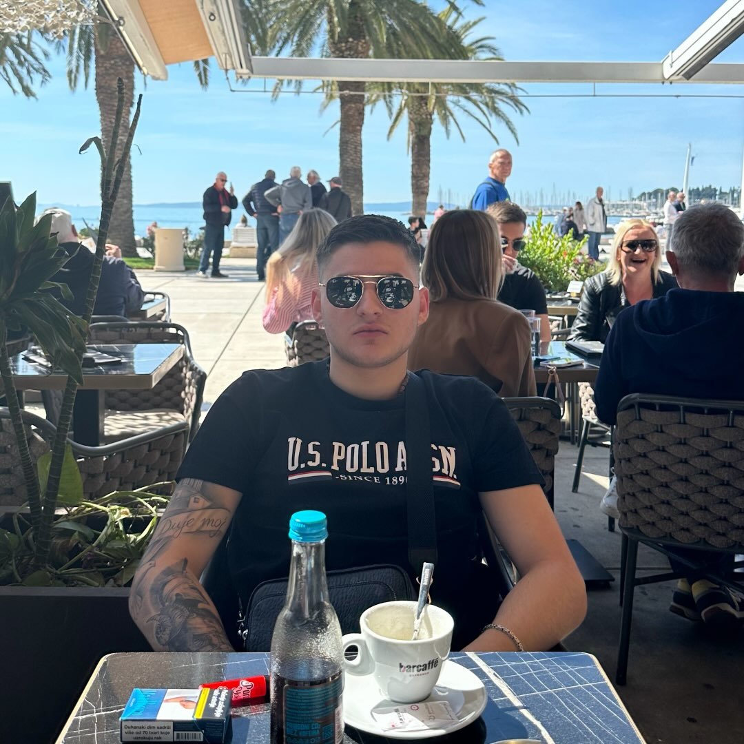 Instagram Profilbild von 00luka