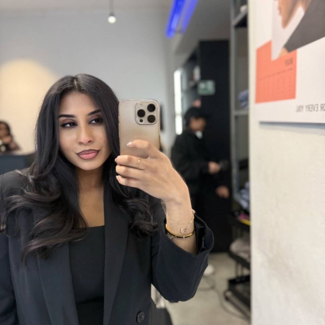 Instagram Profilbild von v_samina