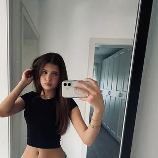 Instagram Profilbild von c31yna