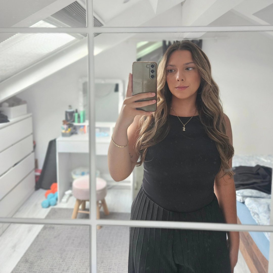 Instagram Profilbild von eleni_cordocouzi
