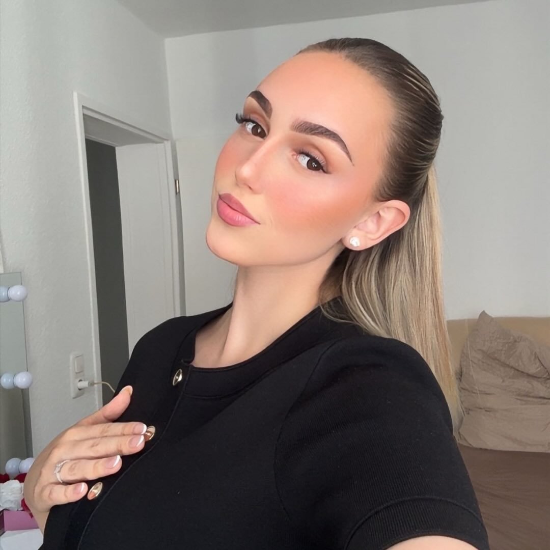 Instagram Profilbild von celinaa.th