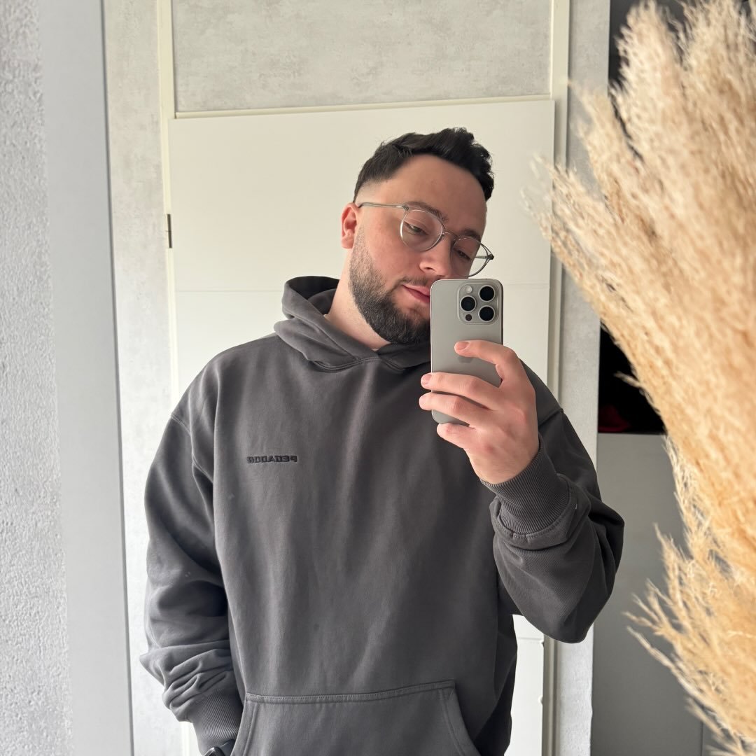 Instagram Profilbild von onbatu_