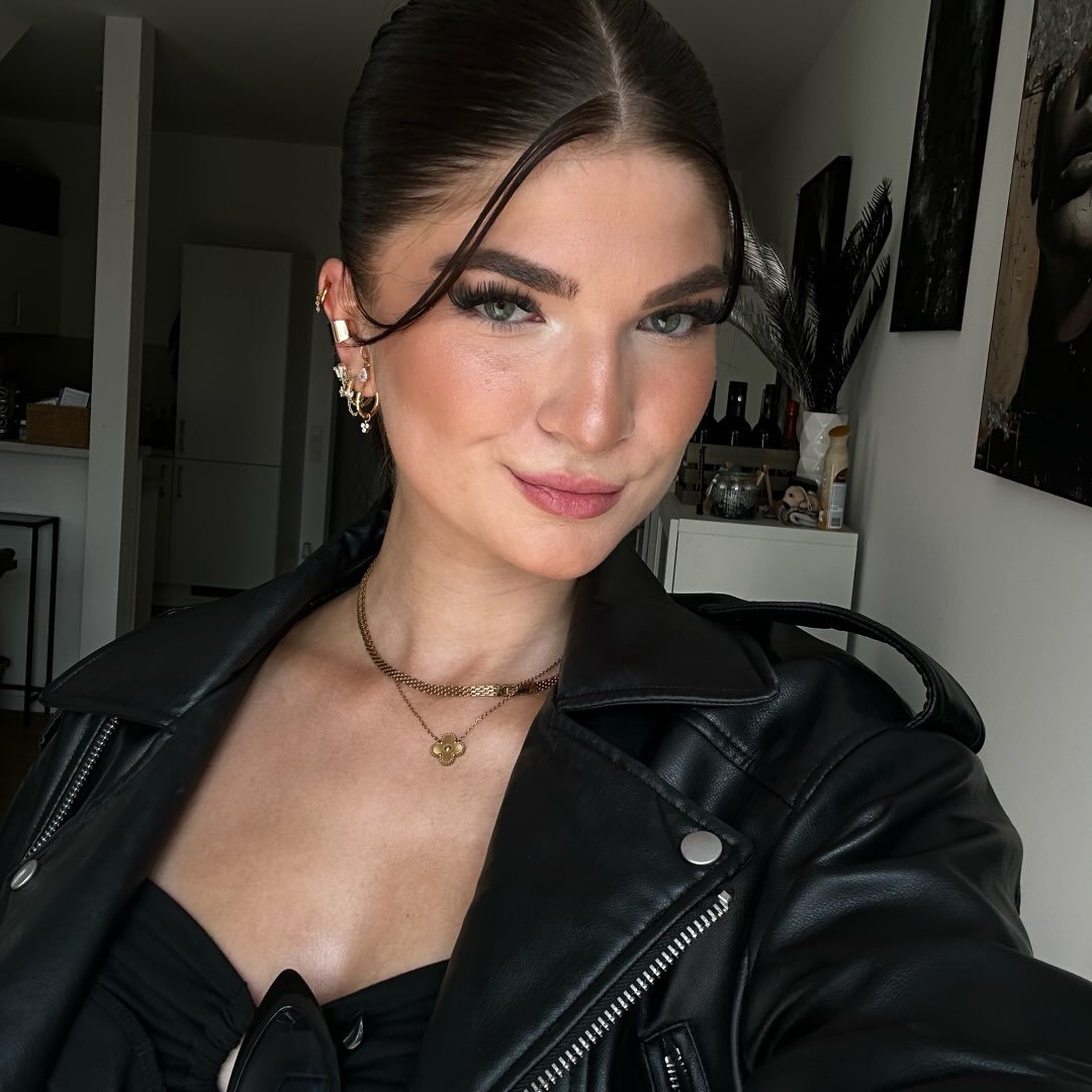 Instagram Profilbild von _elenax_