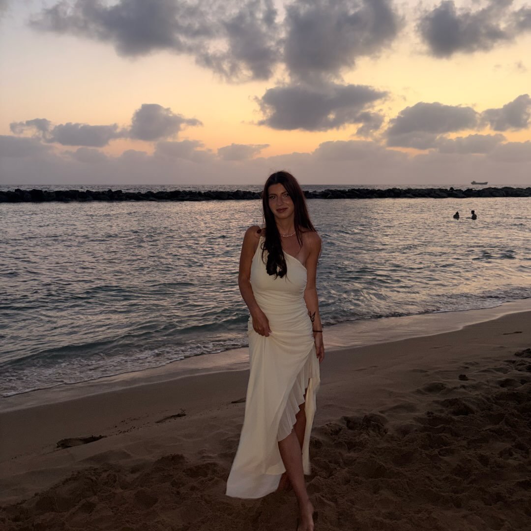 Instagram Profilbild von d1lxra_aks