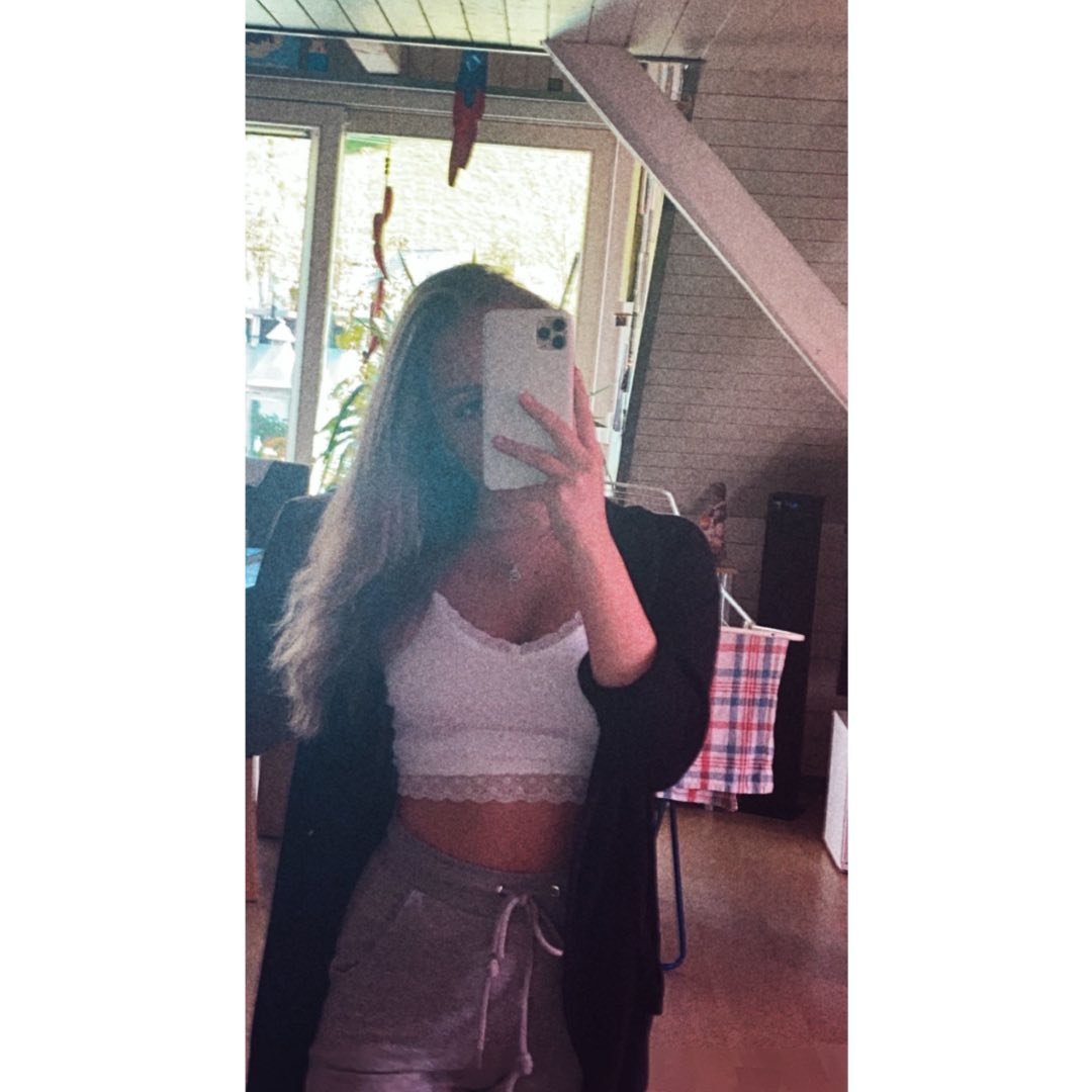 Instagram Profilbild von amyy_brn