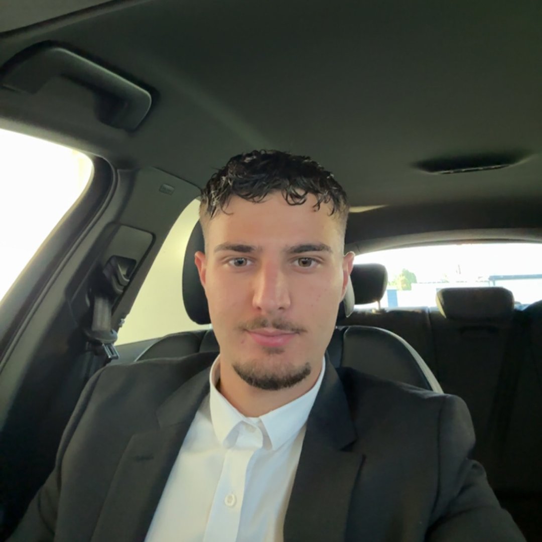 Instagram Profilbild von ardrit04