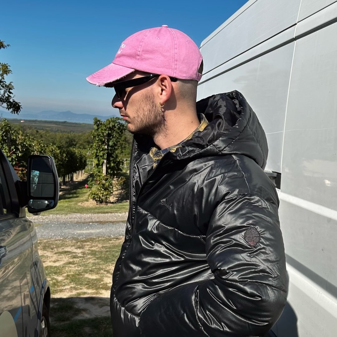 Instagram Profilbild von molnarrolaand