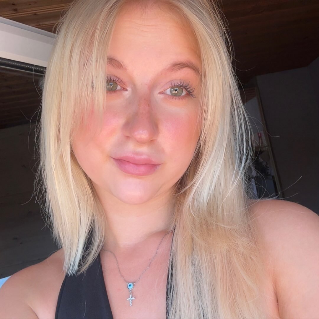 Instagram Profilbild von _lenaselina
