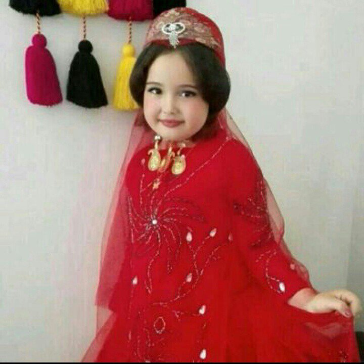 Instagram Profilbild von n.sharafi