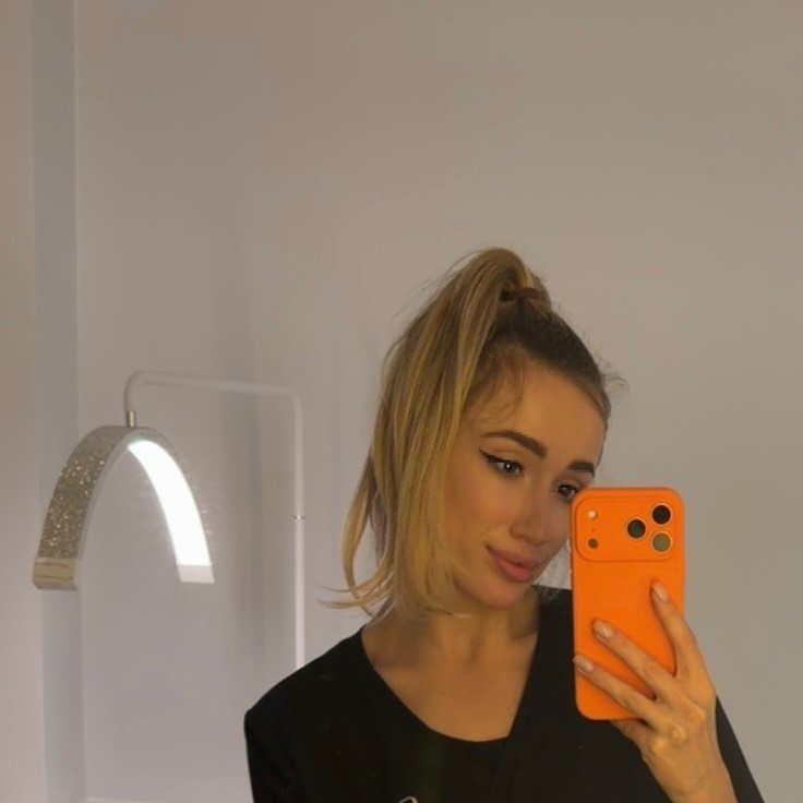 Instagram Profilbild von julia_berezecka