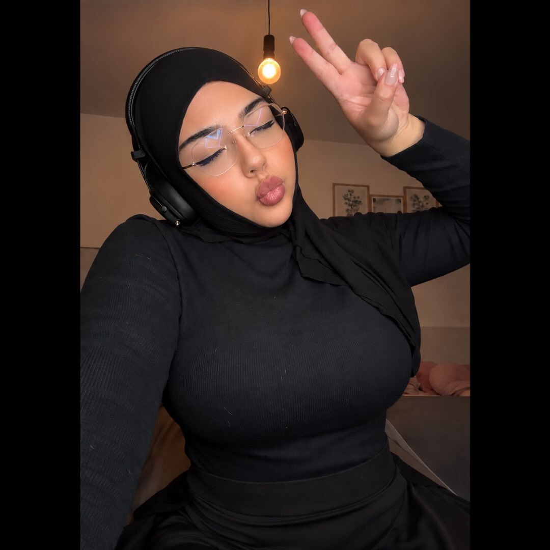 Instagram Profilbild von melek.xk_