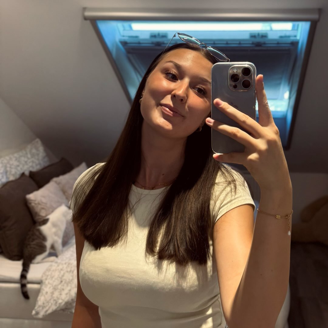 Instagram Profilbild von _lenaaa03