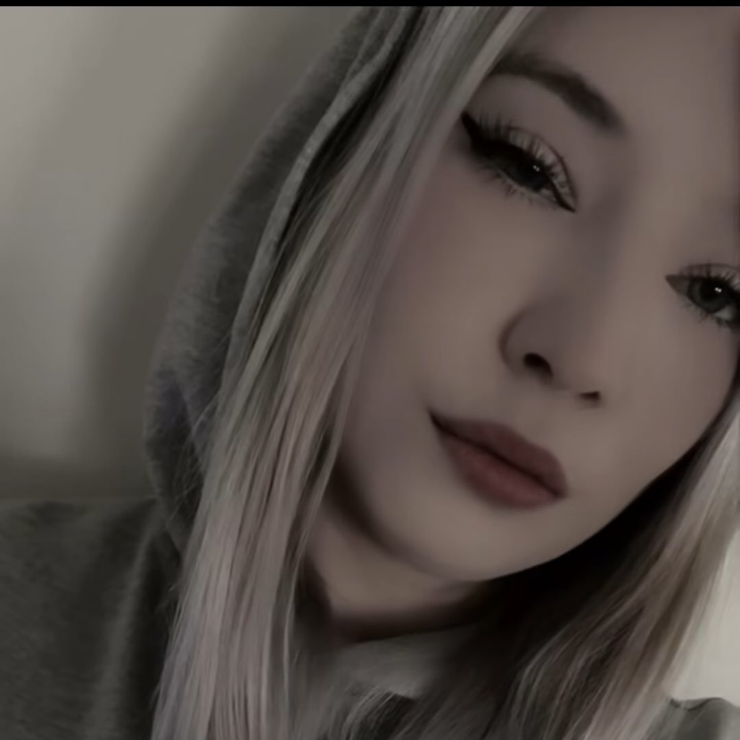 Instagram Profilbild von jey_medusa_ink_jewels