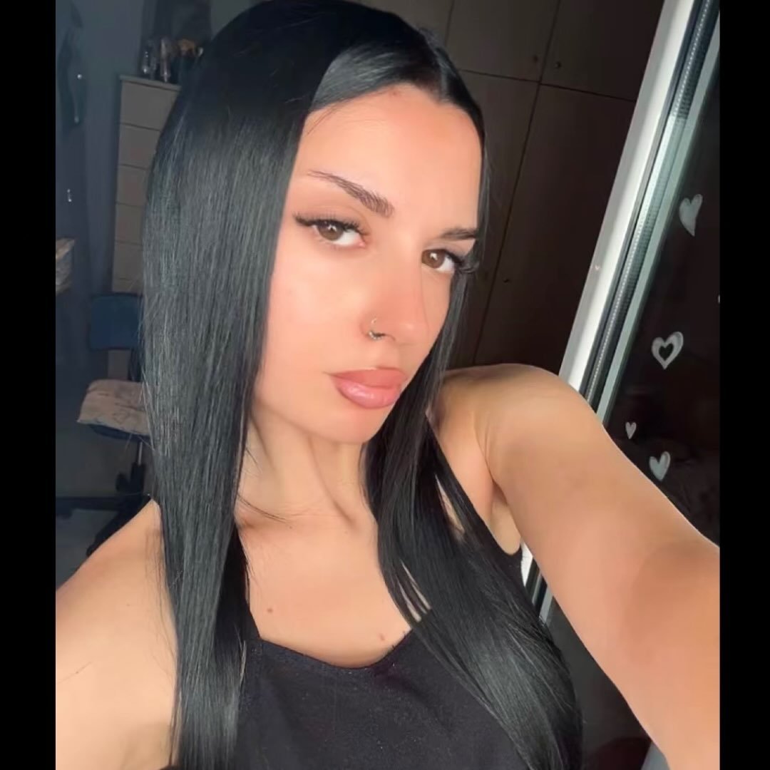 Instagram Profilbild von eirinii.xen