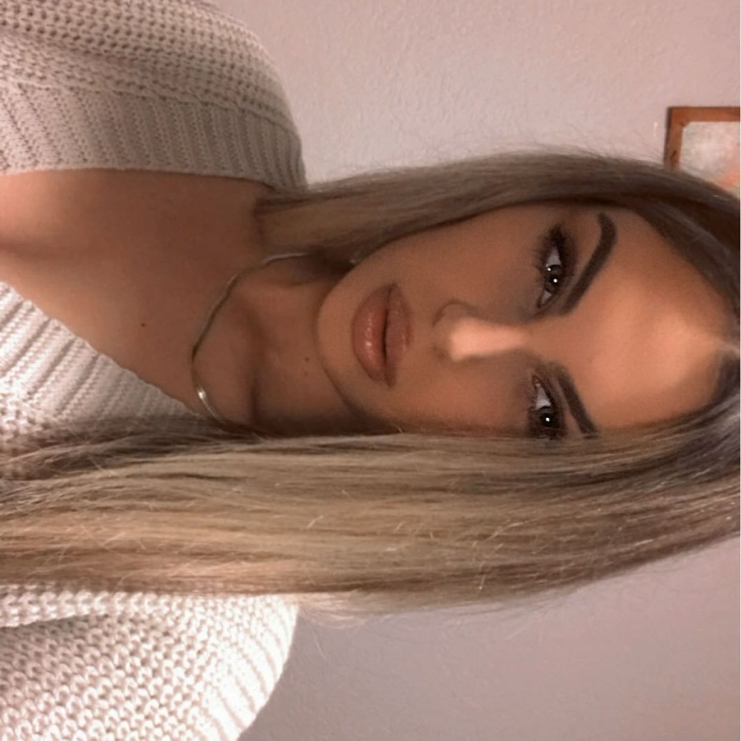 Instagram Profilbild von _alma.ademii