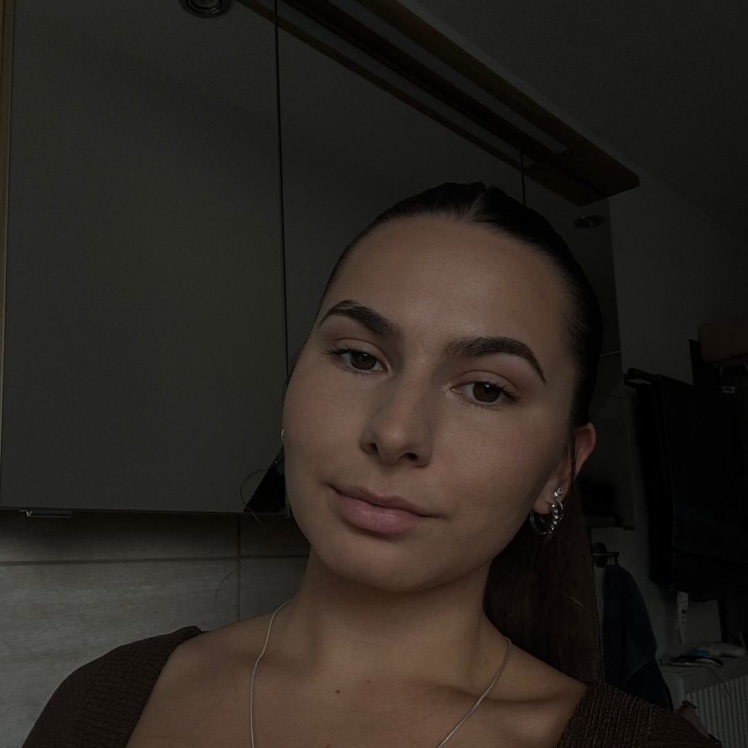 Instagram Profilbild von nina.bchng
