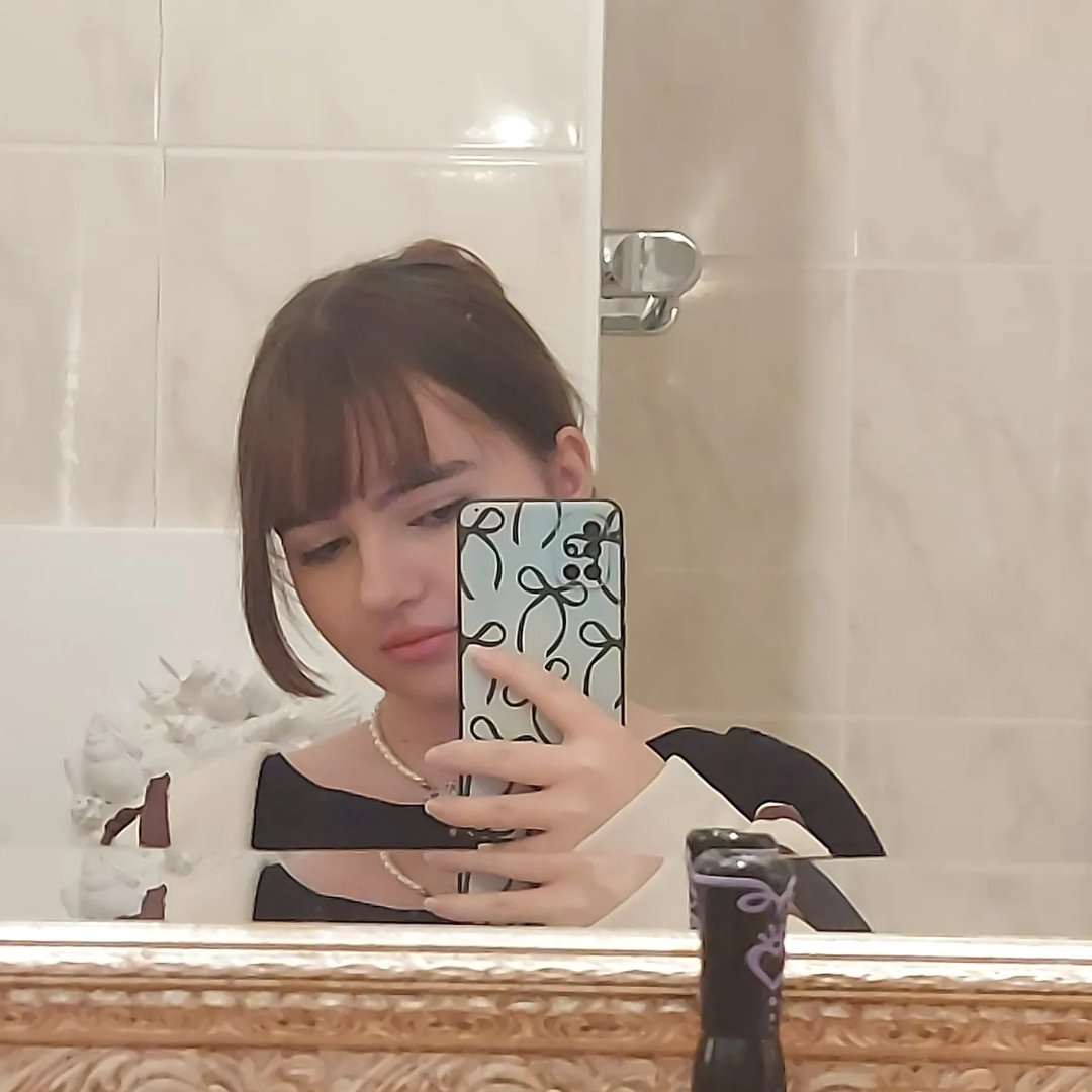 Instagram Profilbild von x3.mona