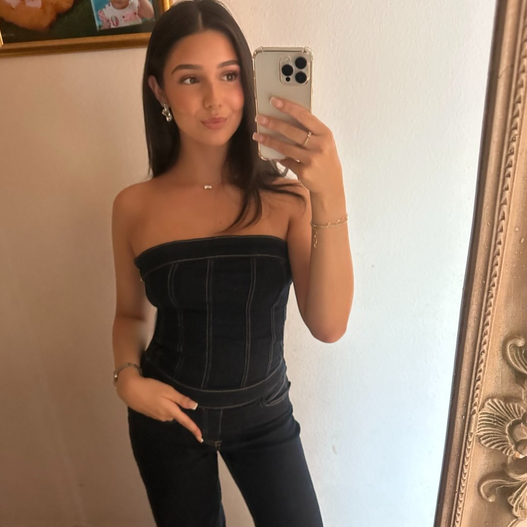 Instagram Profilbild von chiaraa.azz