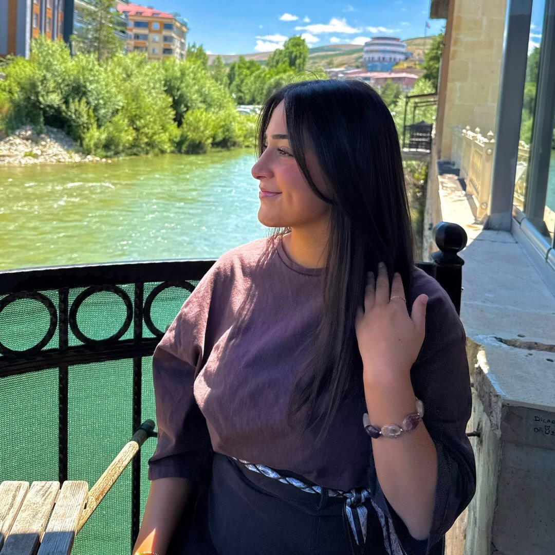 Instagram Profilbild von esraerkrn
