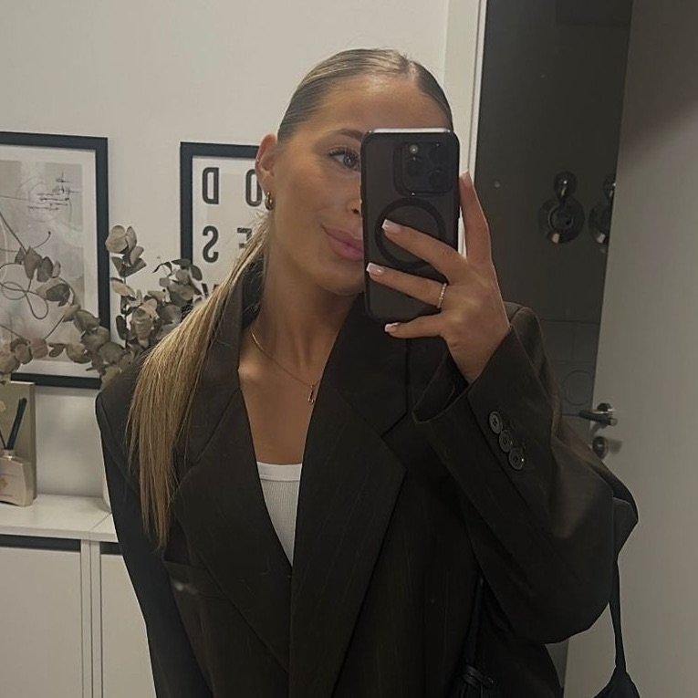 Instagram Profilbild von jessi_oe