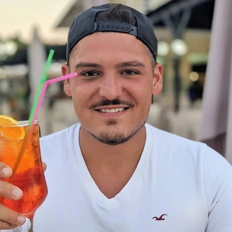 Instagram Profilbild von ozett