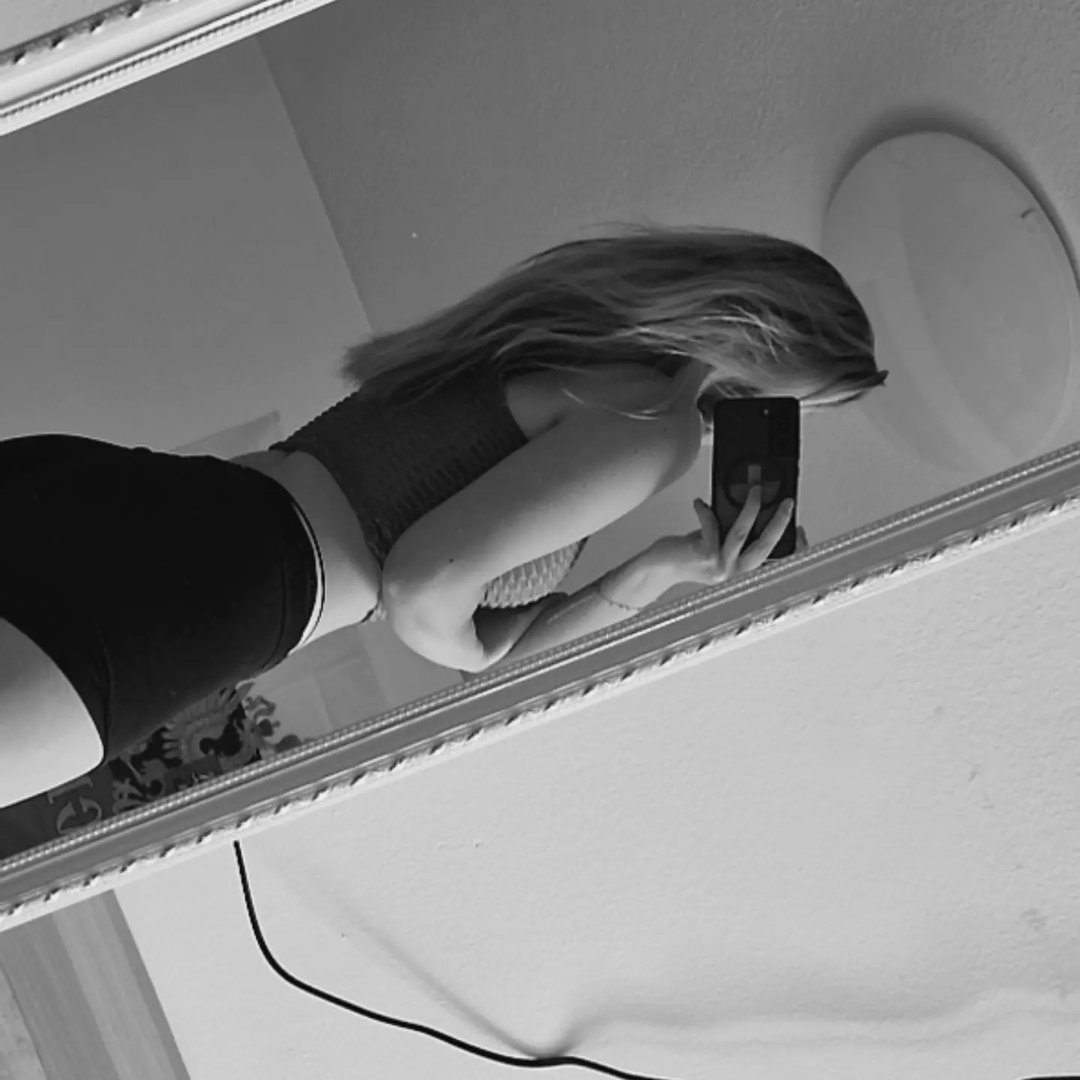 Instagram Profilbild von _d.iana_._