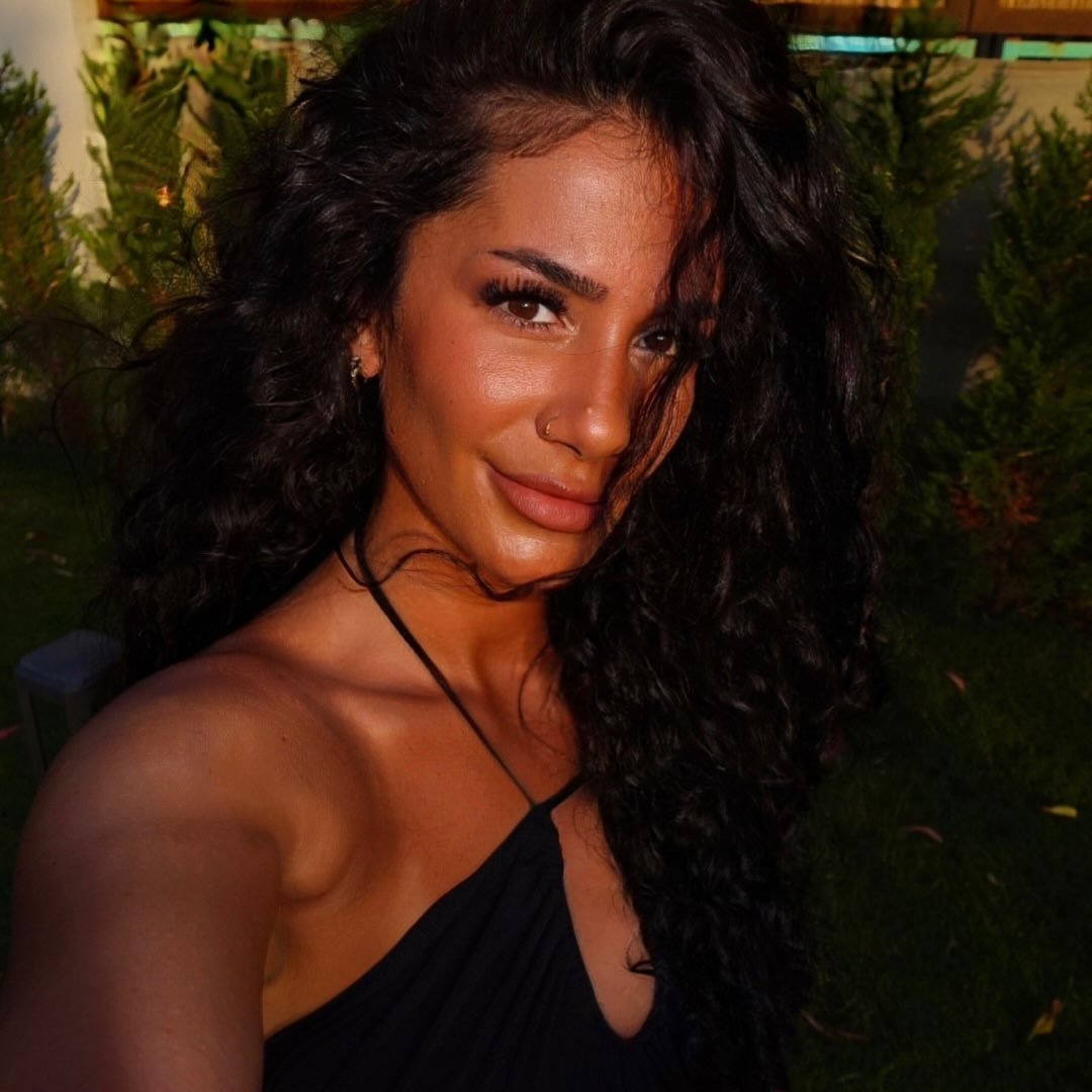 Instagram Profilbild von _oeznuur