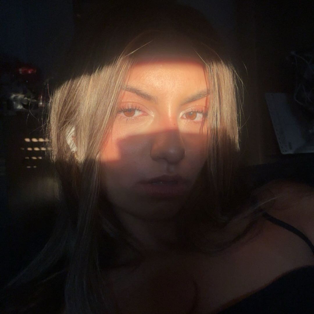 Instagram Profilbild von be.yza_gr