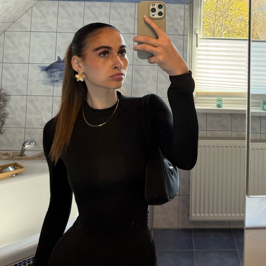 Instagram Profilbild von shari.hln