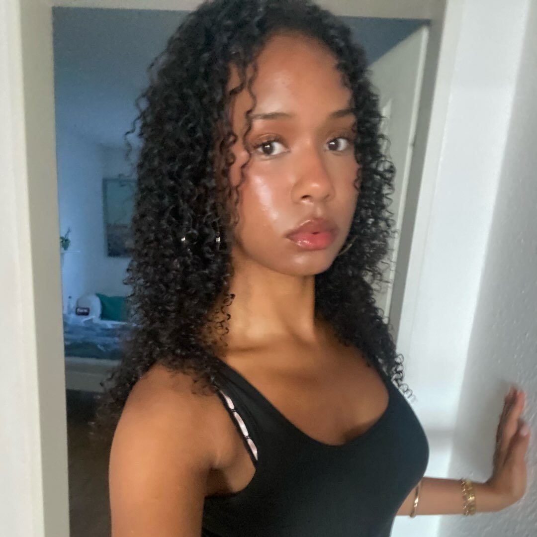 Instagram Profilbild von yeni.amb