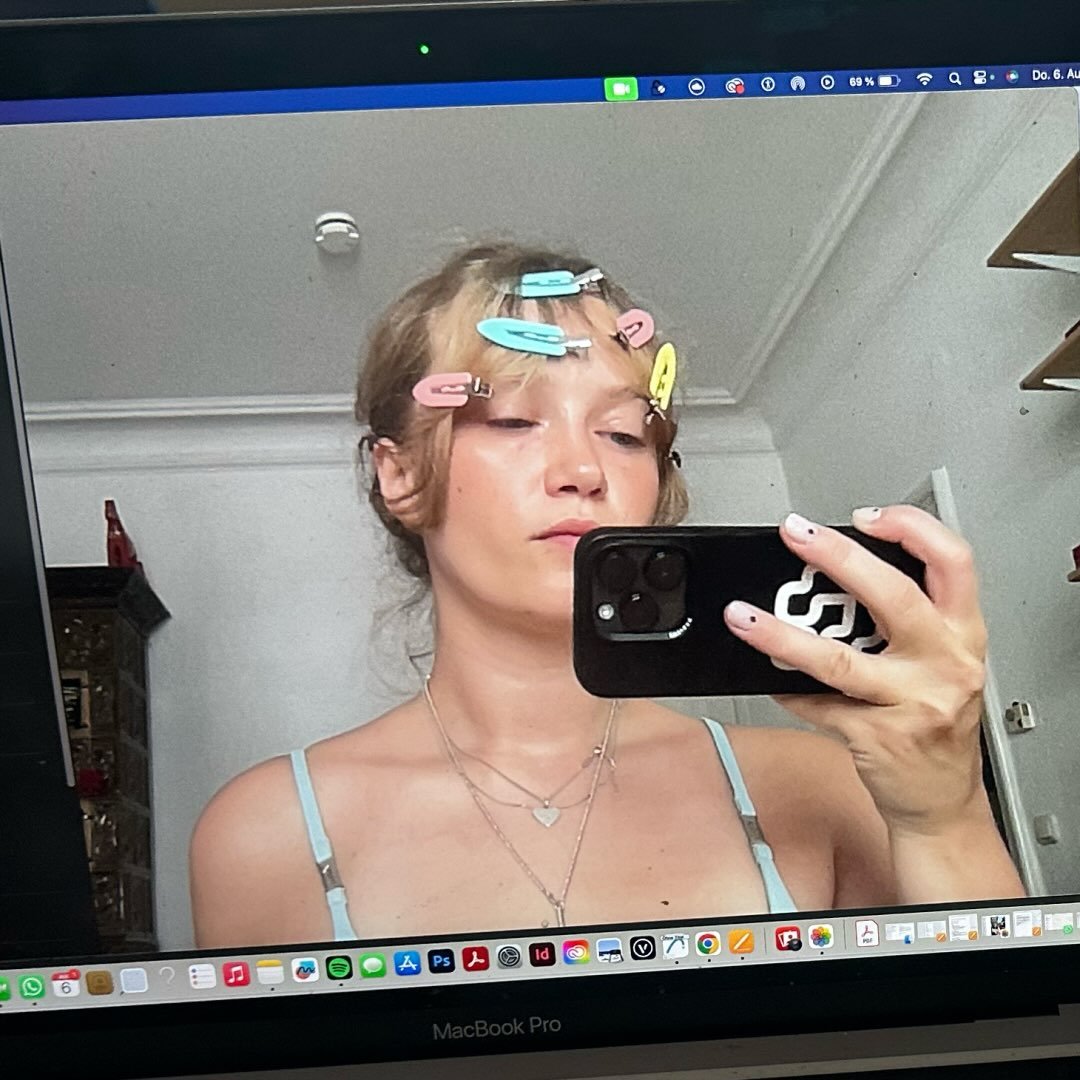 Instagram Profilbild von carlottaiwanowitsch