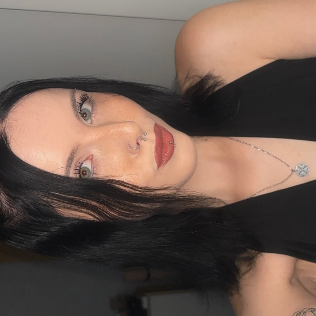 Instagram Profilbild von larissaqtr