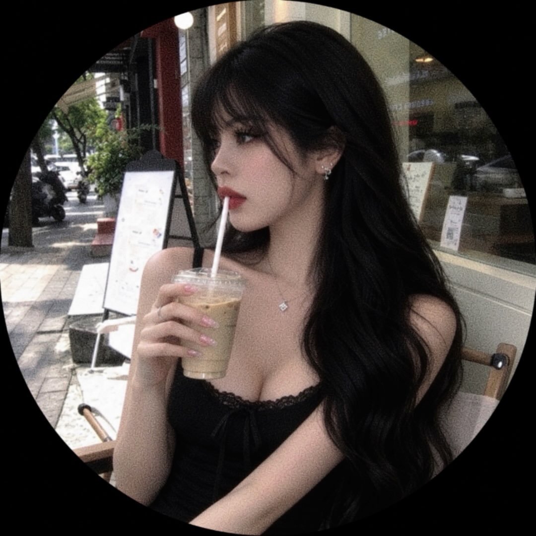 Instagram Profilbild von elisanrb