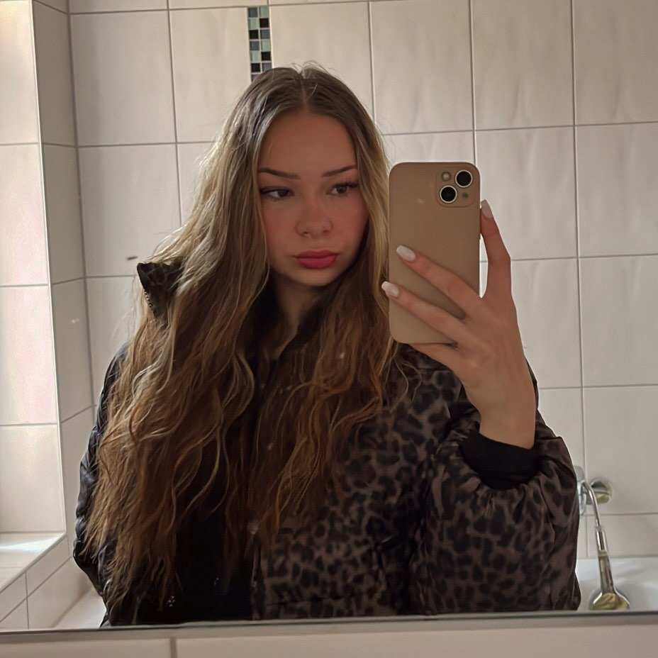 Instagram Profilbild von _elaiiine.st