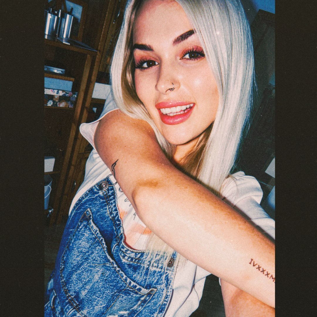 Instagram Profilbild von janinee_schn
