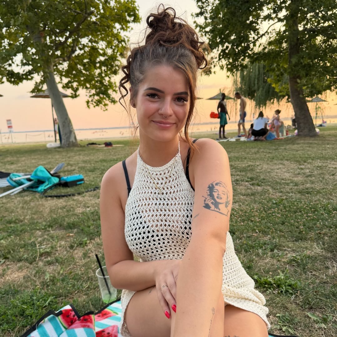 Instagram Profilbild von _karmen_rozsa_