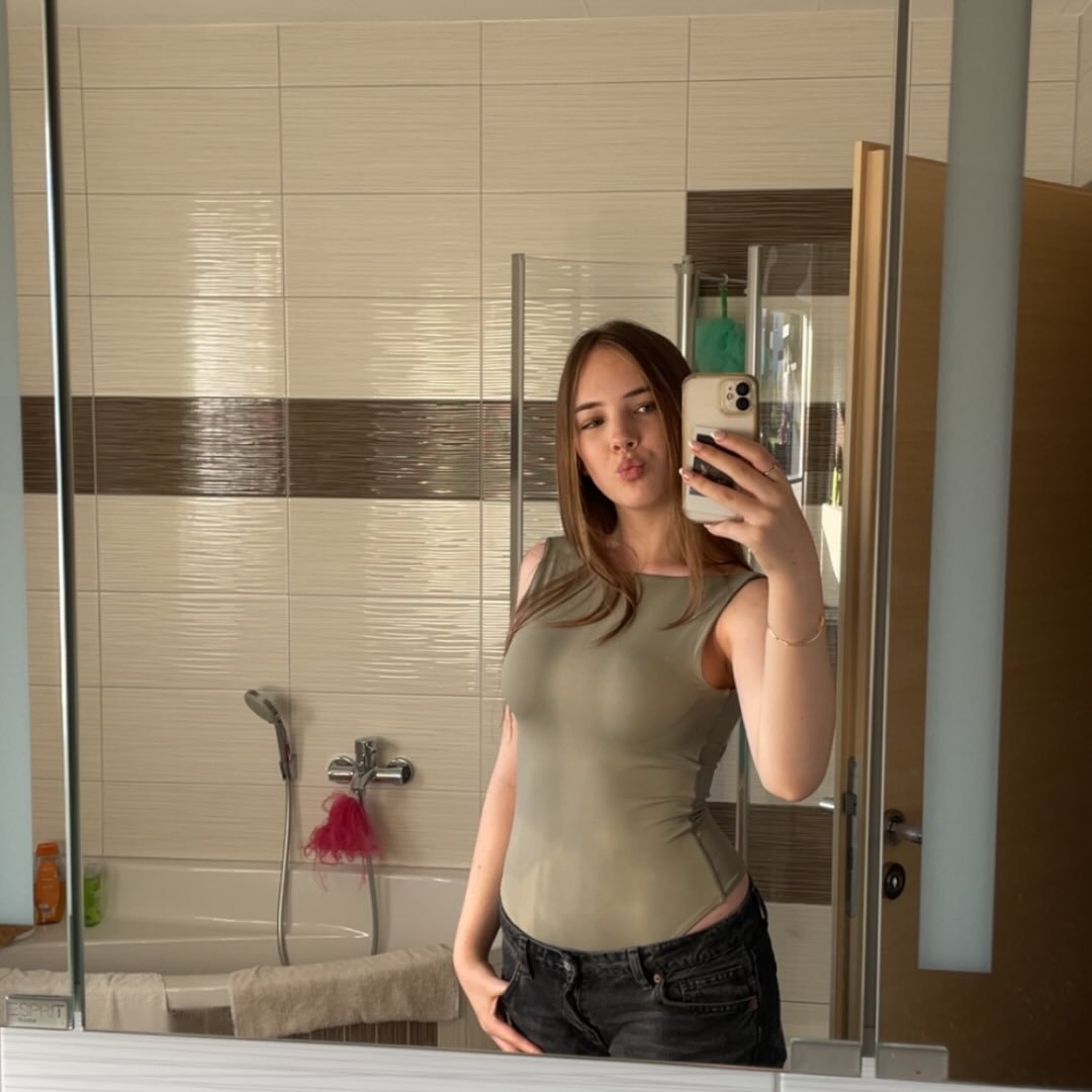 Instagram Profilbild von laraa.tow