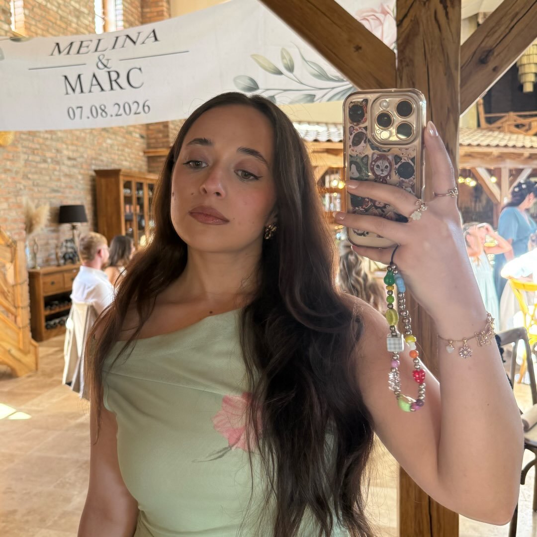 Instagram Profilbild von almina12_2