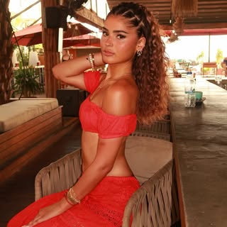 Instagram Profilbild von elvanezgii