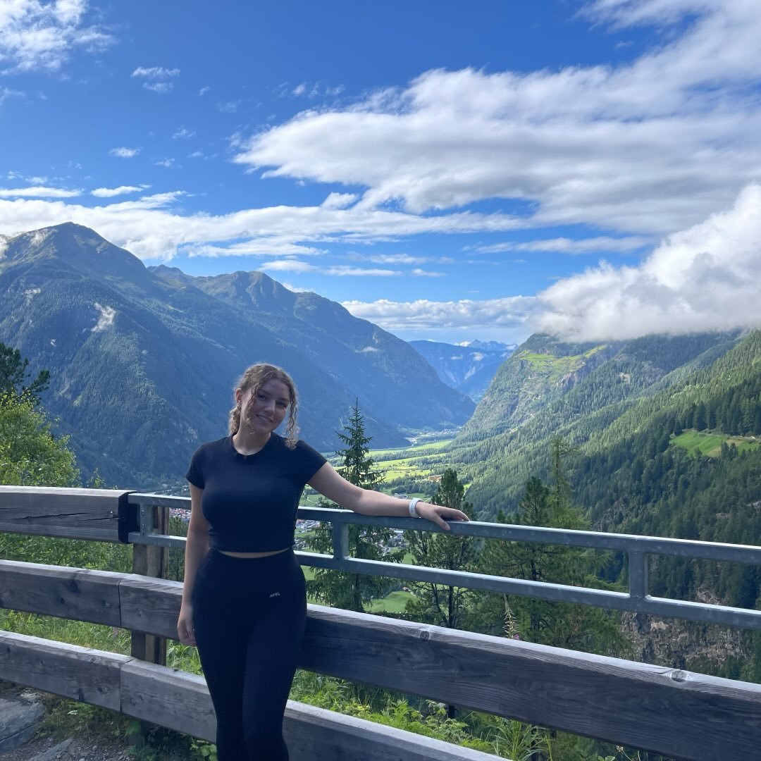 Instagram Profilbild von crystalfrijmersum