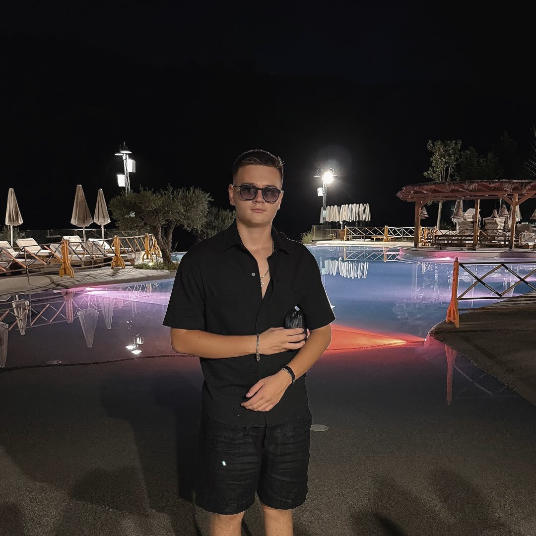 Instagram Profilbild von oresti._