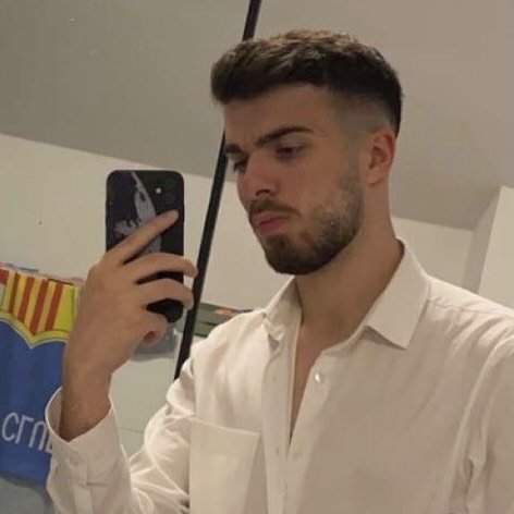 Instagram Profilbild von omur.b61